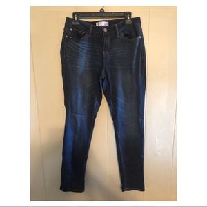 No Boundaries Dark Wash Jeans